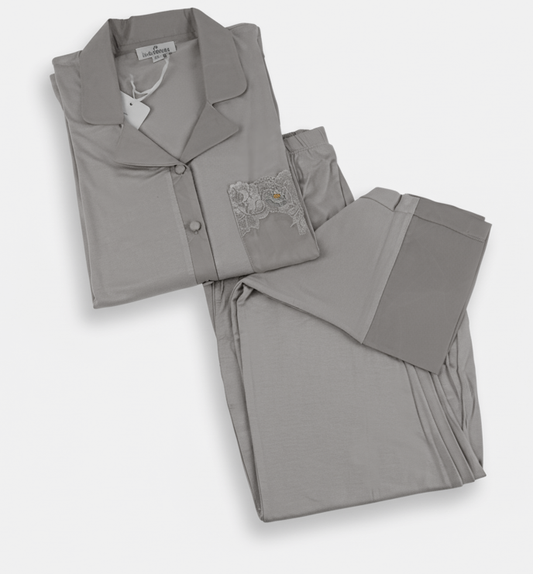 Pigiama donna grigio satin con taschino in pizzo