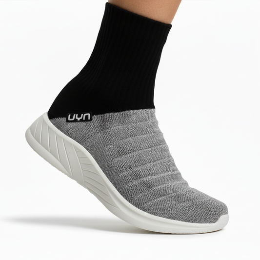 Sneaker calza UYN grigio/nero