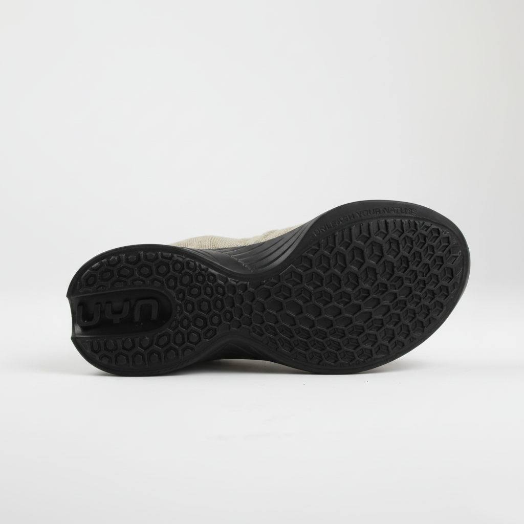 Sneaker calza UYN bianco/nera running