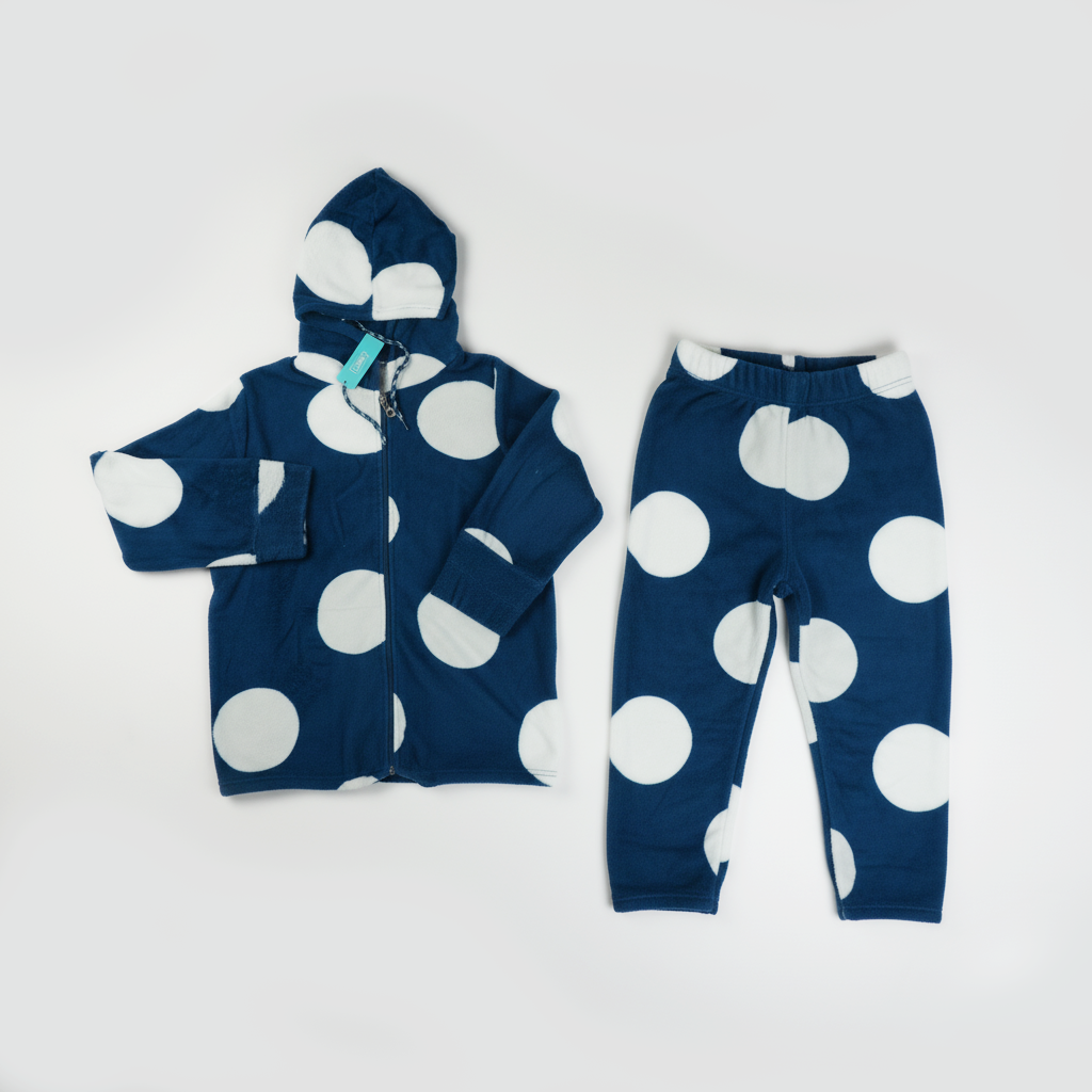 Pigiama donna in pile blu a pois bianchi con cappuccio